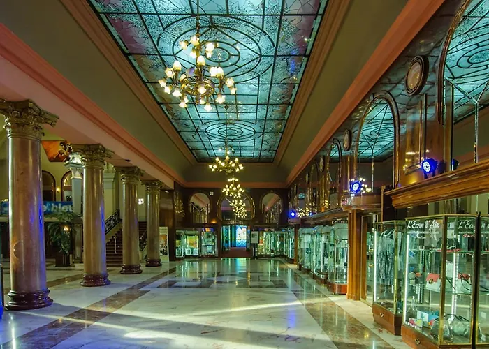 Le Beau Site Grand Hotel - Lovely Heritage Cocoon Aix-Les-Bains Central Park